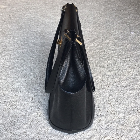 Bally Vintage Handbag. - Picture 2 of 8